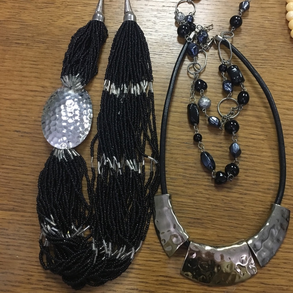 Black and Silver Necklace Set (3 piece)